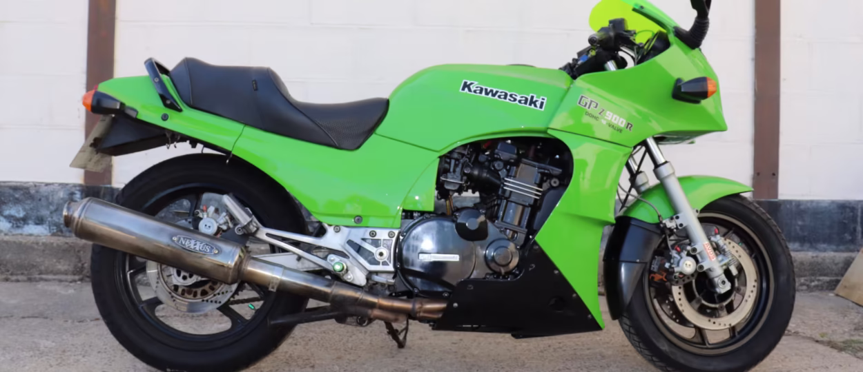 Kawasaki GPZ900R – 1986 thông số kỹ thuật và hình ảnh, Kawasaki GPZ900R – 1986 specifications and photos