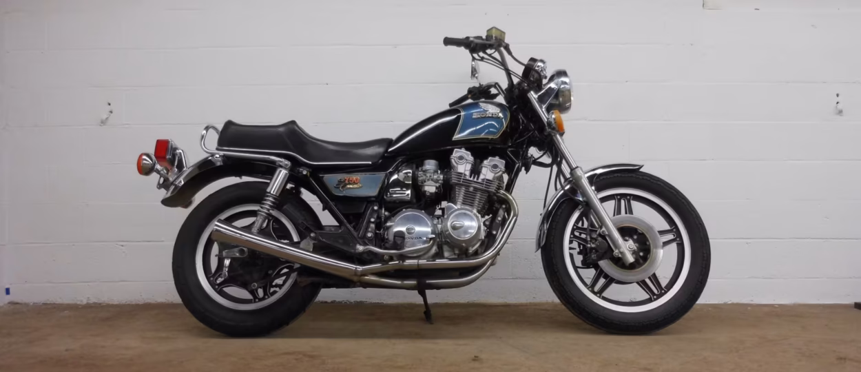 Honda CB750 Custom – 1981 thông số kỹ thuật và hình ảnh, Honda CB750C – 1981 specifications and photos