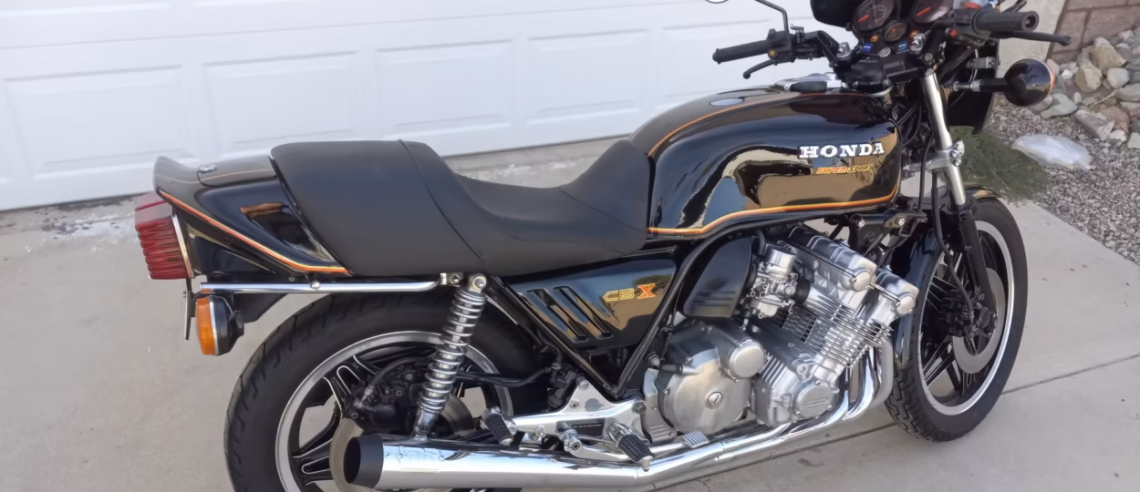 Honda CBX1000 – 1980 thông số kỹ thuật và hình ảnh, Honda CBX1000 Super Sport – 1980 specifications and photos