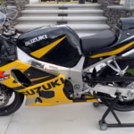 Suzuki GSX-R600 - 2002 thông số kỹ thuật và hình ảnh, Suzuki GSX-R600 - 2002 specifications and photos