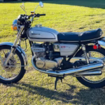 Suzuki GT380 – 1975 thông số kỹ thuật và hình ảnh, Suzuki GT380 – 1975 specifications and photos