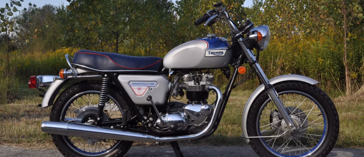 Triumph Bonneville Silver Jubilee 750 – 1978 thông số kỹ thuật và hình ảnh, Triumph Bonneville 750 T140V – 1978 specifications and photos