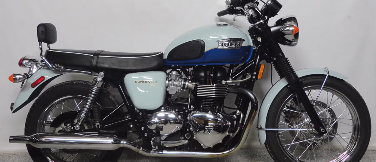 Triumph Bonneville T100 Anniversary Edition – 2010 thông số kỹ thuật và hình ảnh, Triumph Bonneville T100 Anniversary Edition – 2010 specifications and photos