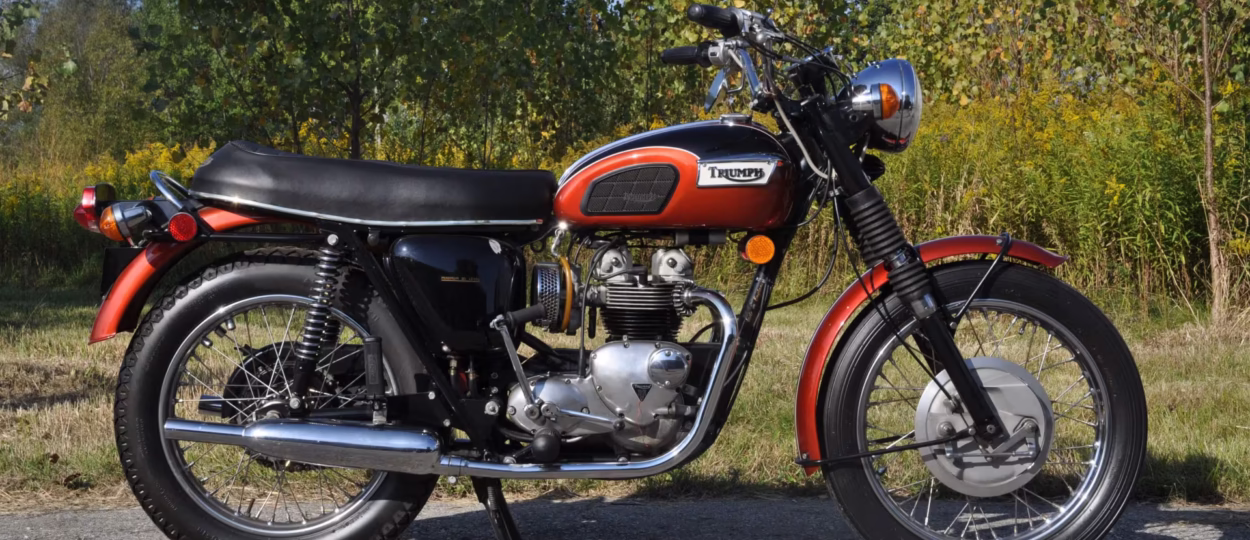 Triumph Daytona T100R – 1971 thông số kỹ thuật và hình ảnh, Triumph Daytona T100R – 1971 specifications and photos