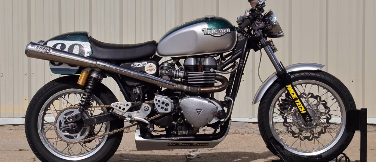 Triumph Cafe Racer 2006 thông số kỹ thuật và hình ảnh, Triumph Road Racer 2006 specifications and photos