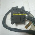 Cùm Công Tắc Trái Husky 150